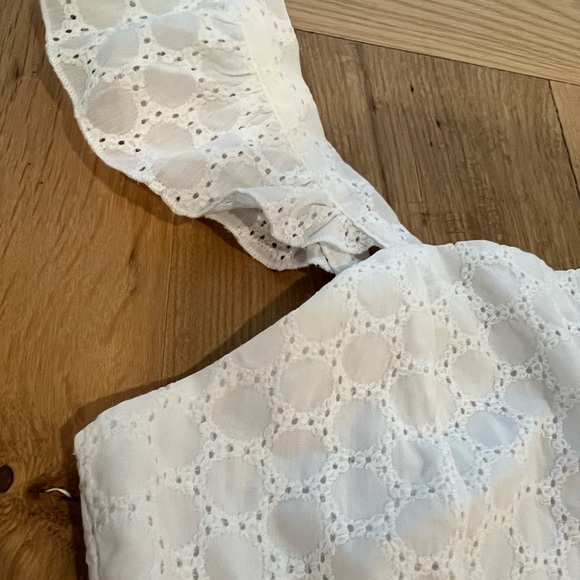 SHEIN White Eyelet Ruffle Set - Picture 3 of 6